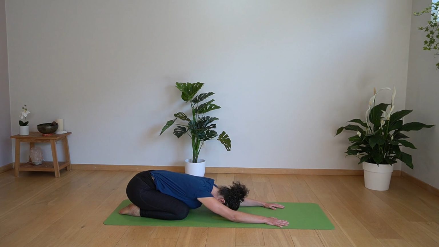 Video Yoga Online Débuter Enchaînements courts Yoga4You